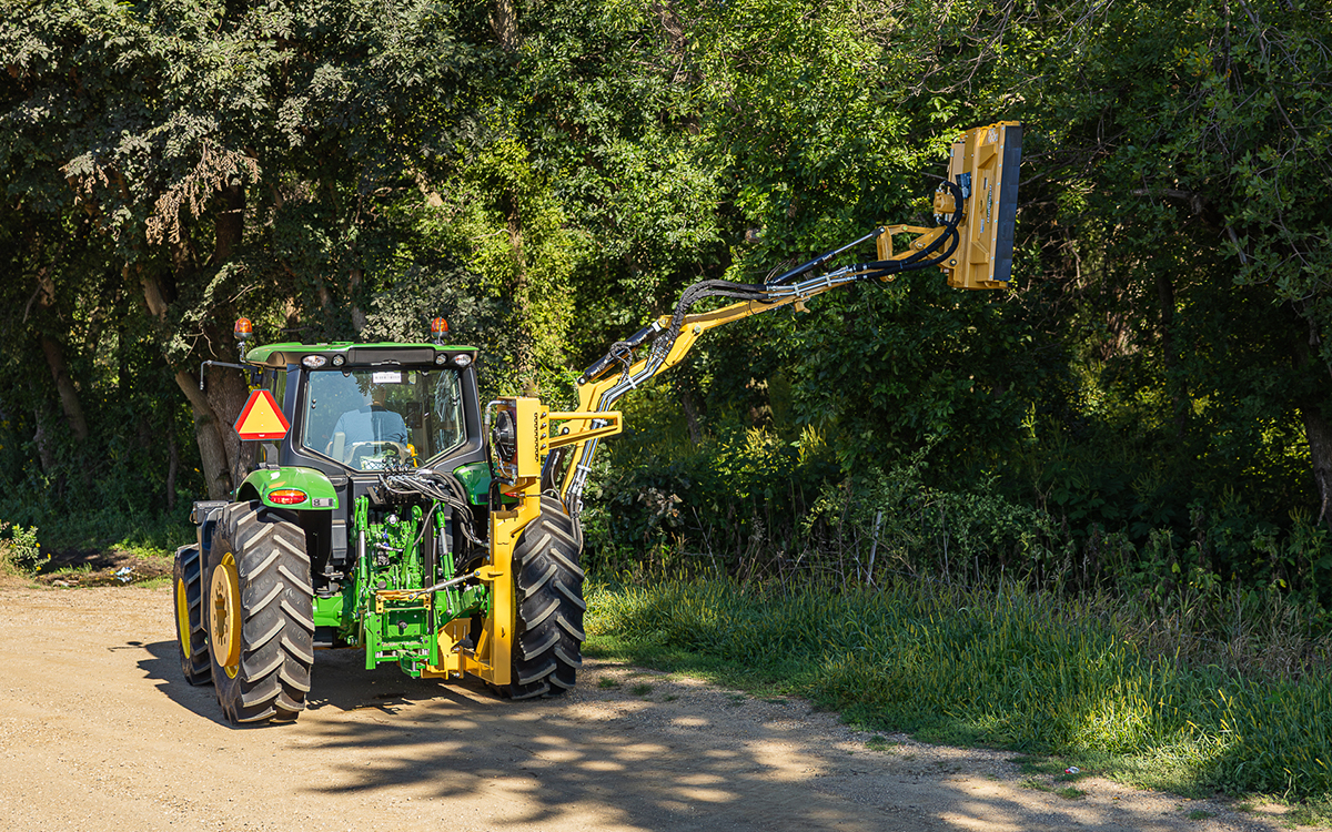 DiamondMowers MidMountBoomMower